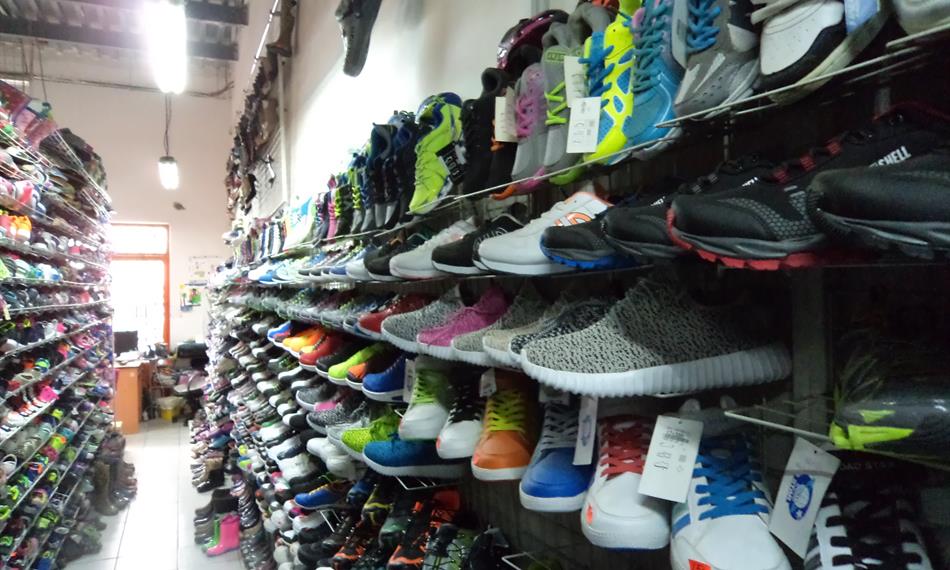 2016-8-3-1222boty Sapa 7.JPG